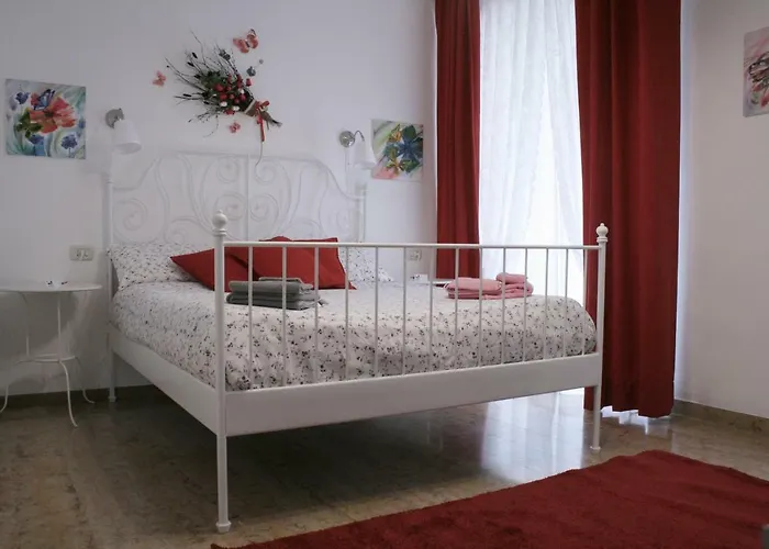 Lefarfalle Nocleg ze śniadaniem *